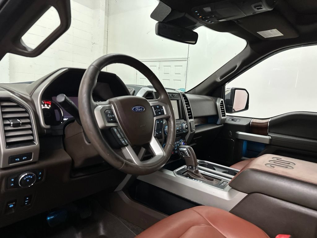 Used 2018 Ford F150 King Ranch w/ Equipment Group 601A Luxury AWD/4WD image 31
