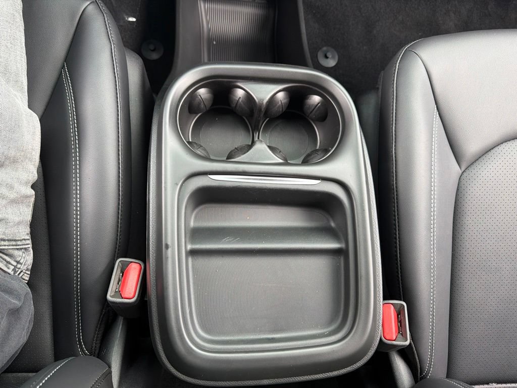 New 2027 Chrysler Pacifica Select AWD/4WD image 29