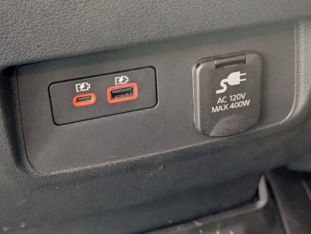 Used 2022 Nissan Frontier SV w/ Technology Package image 26