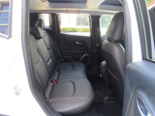 Used 2019 Jeep Renegade Limited image 26