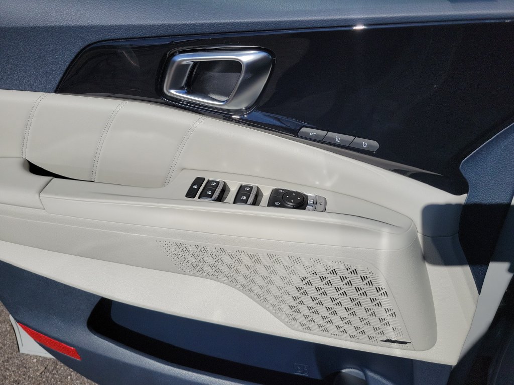 New 2026 Kia Carnival SX Prestige FWD image 28