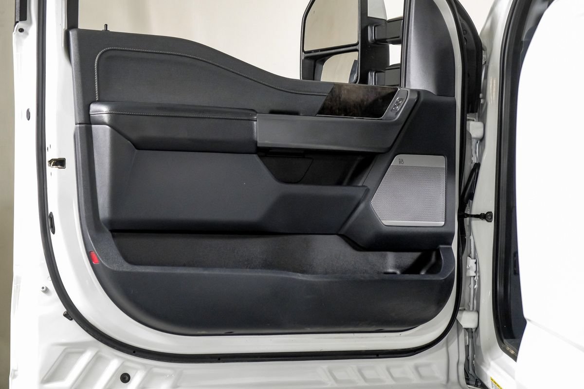 Used 2023 Ford F450 Lariat AWD/4WD image 33