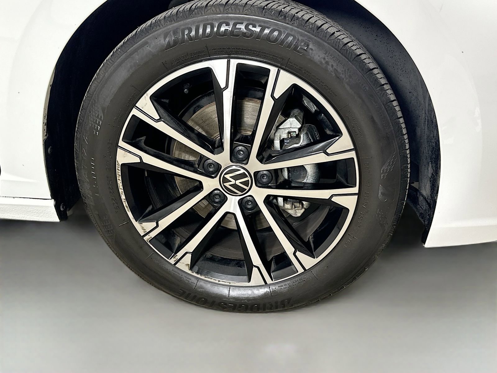 Used 2024 Volkswagen Jetta Sport FWD image 10