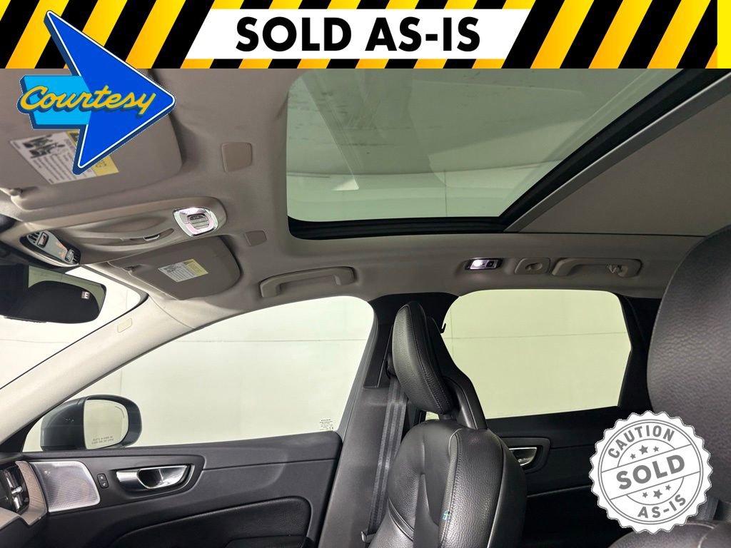 Used 2018 Volvo XC60 T5 Inscription w/ Convenience Package image 30