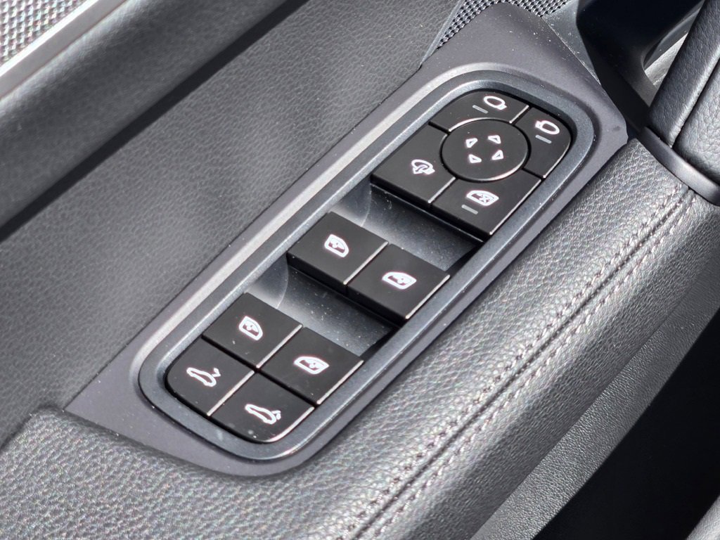 New 2026 Porsche Cayenne Coupe image 20