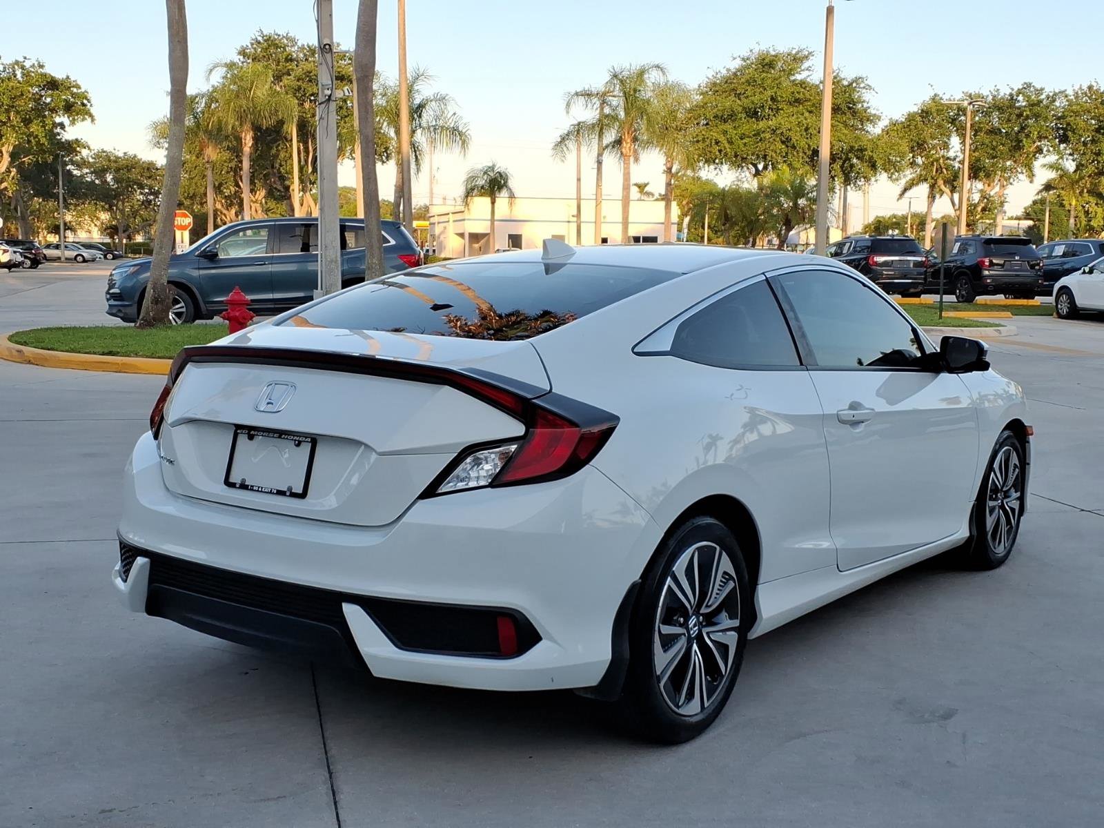 Used 2016 Honda Civic EX-T image 13