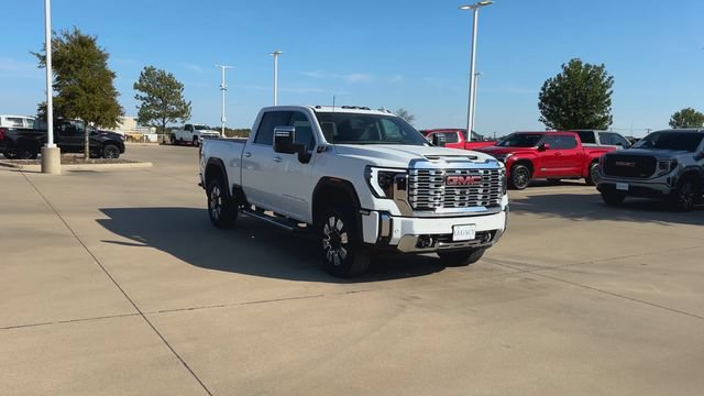 New 2026 GMC Sierra 3500 Denali w/ Denali Reserve Package AWD/4WD image 3