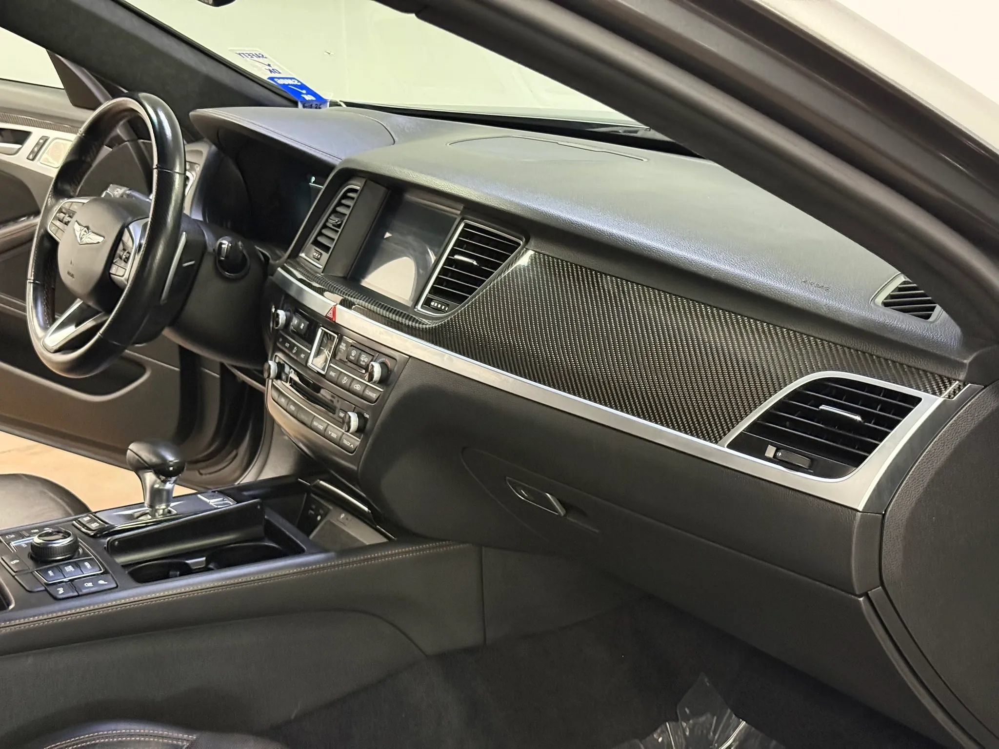 Used 2018 Genesis G80 3.3T Sport RWD image 19