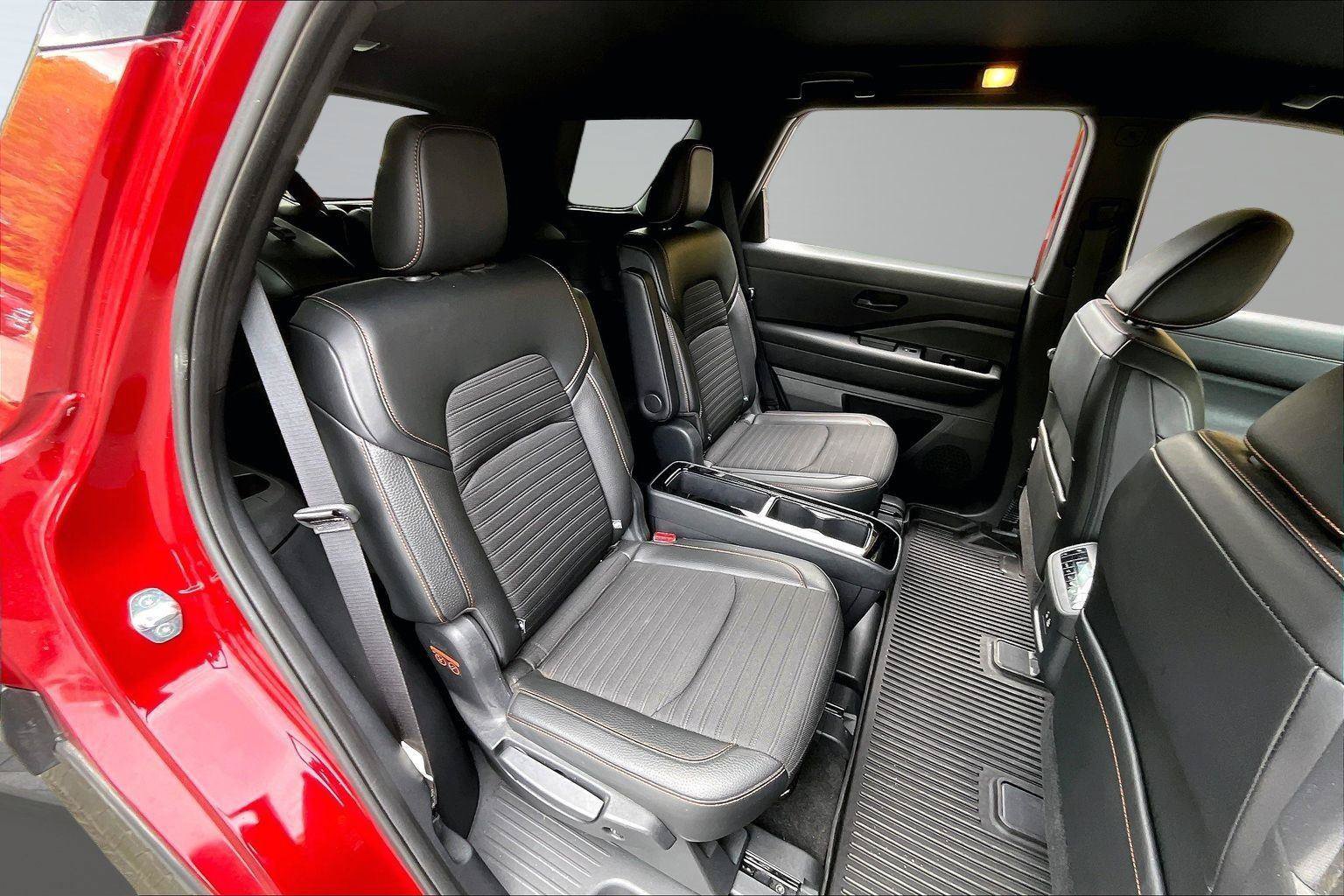 Used 2023 Nissan Pathfinder Rock Creek AWD/4WD image 27