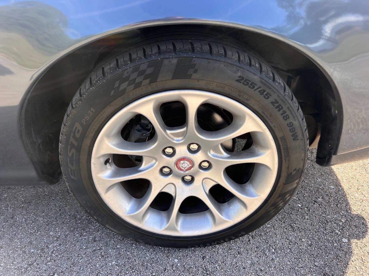 Used 2001 Jaguar XK8 Convertible image 35