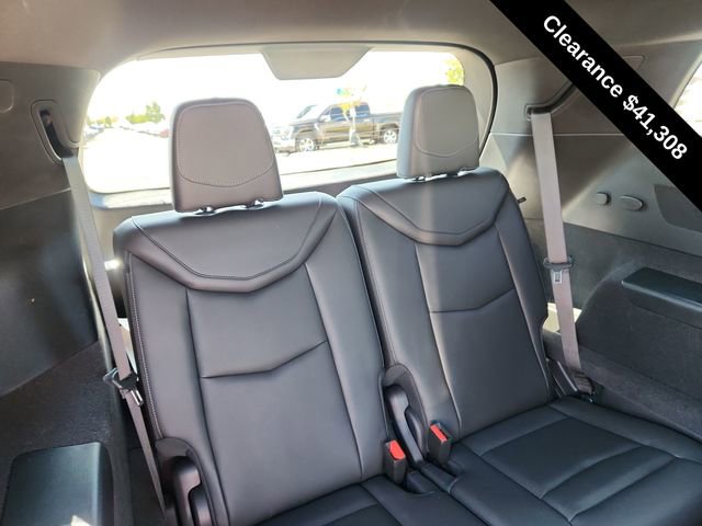 Used 2025 Cadillac XT6 Premium Luxury image 29