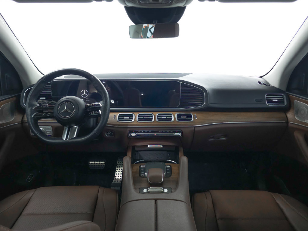 Certified 2026 Mercedes-Benz GLS 450 4MATIC w/ AMG Line Exterior image 25