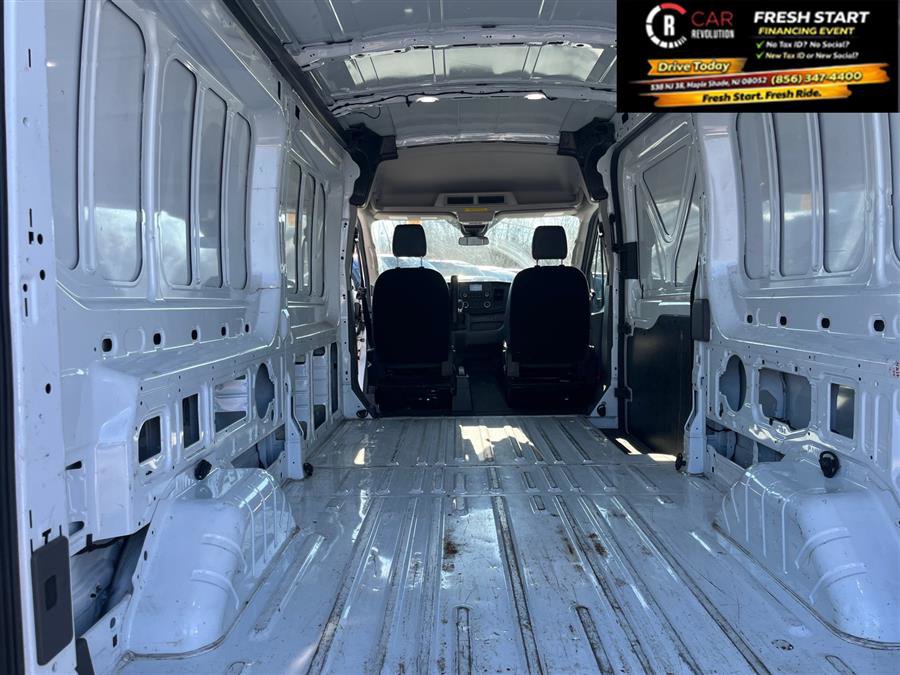 Used 2020 Ford Transit 250 Medium Roof image 8