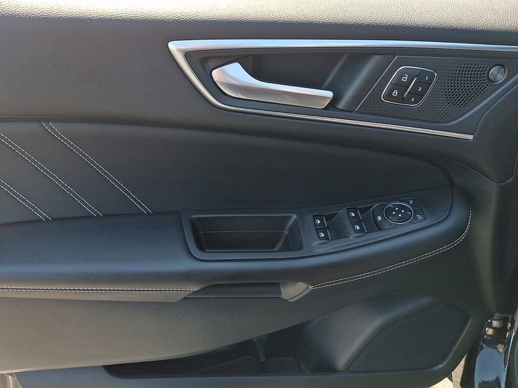 Certified 2023 Ford Edge ST w/ Cargo Accessory Package image 12