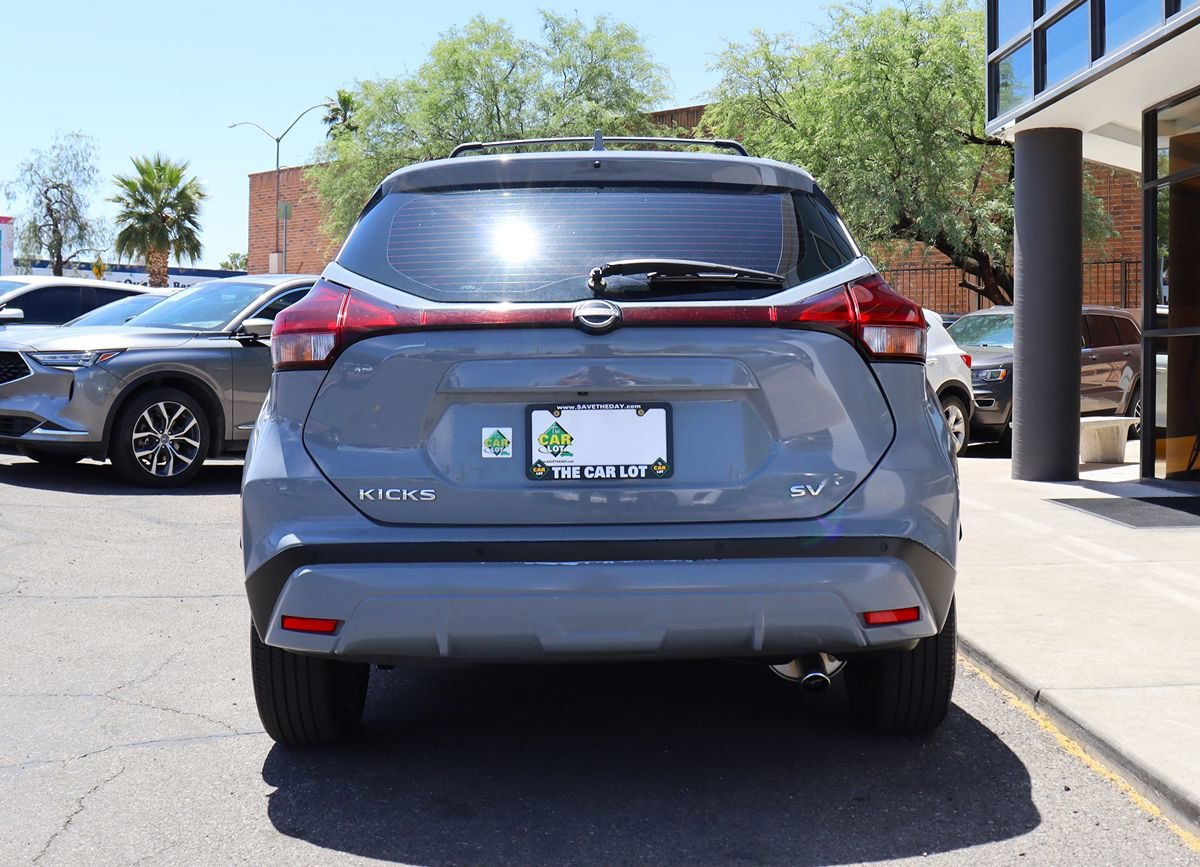 Used 2023 Nissan Kicks SV w/ Exterior Package FWD image 11