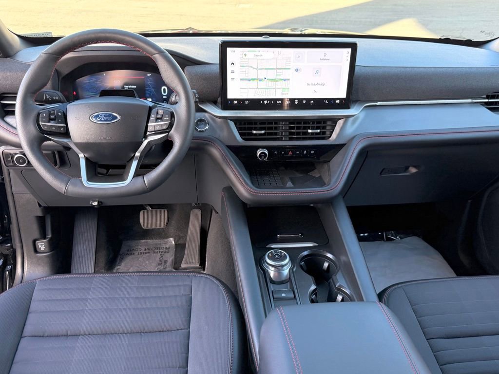 Used 2025 Ford Explorer ST-Line w/ Premium Package image 30