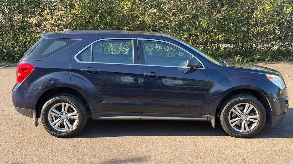 Used 2015 Chevrolet Equinox LS w/ LPO, Protection Package FWD image 8