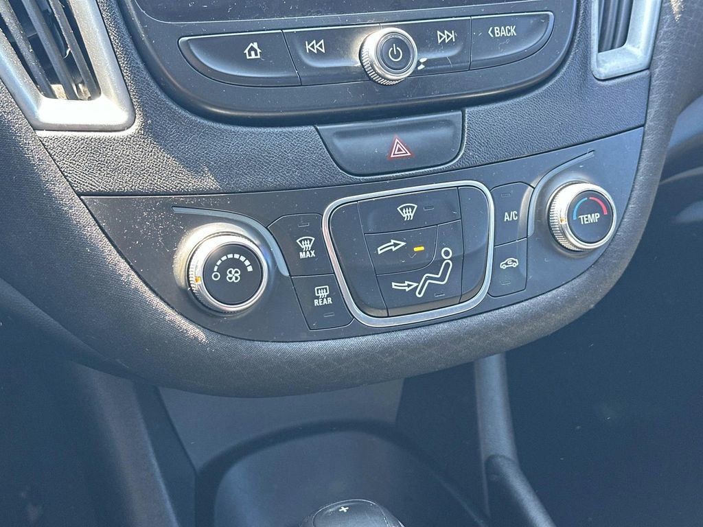 Used 2019 Chevrolet Malibu LS image 31