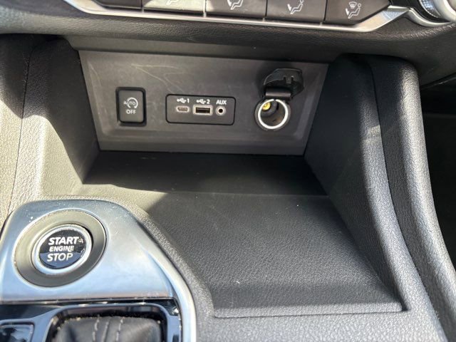 Used 2024 Nissan Sentra SV FWD image 31