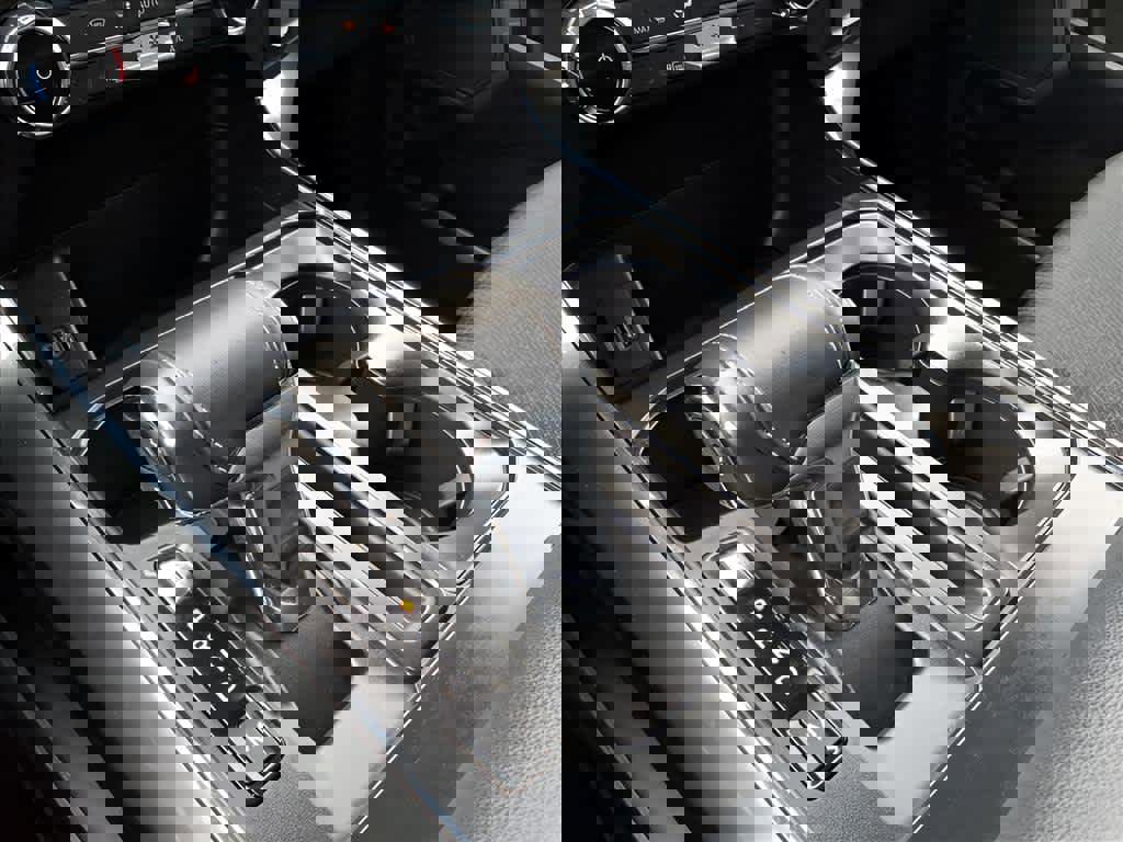 Certified 2022 Ford F150 XLT w/ Equipment Group 302A High image 26