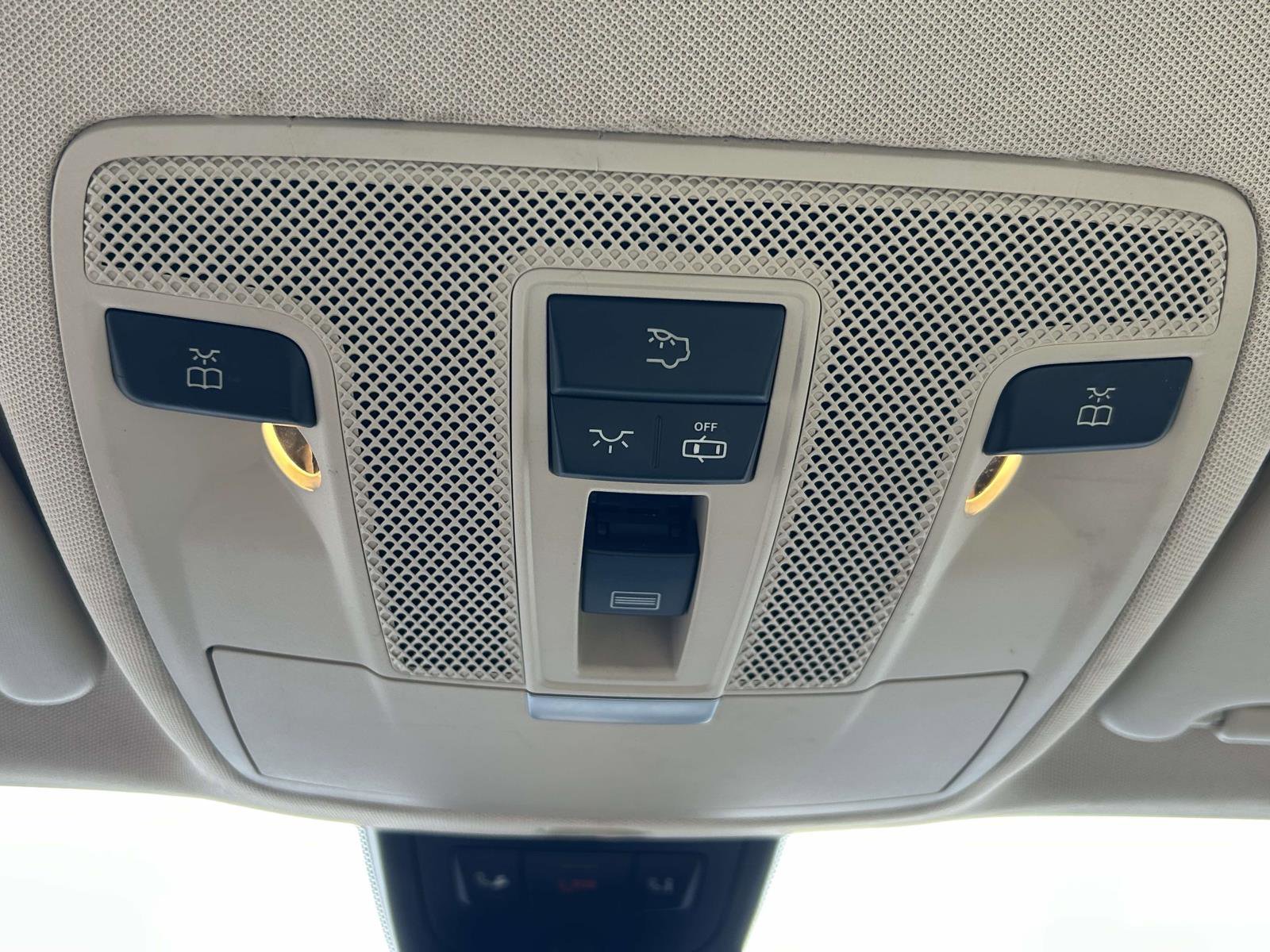 Used 2015 Mercedes-Benz GLA 250 4MATIC image 31