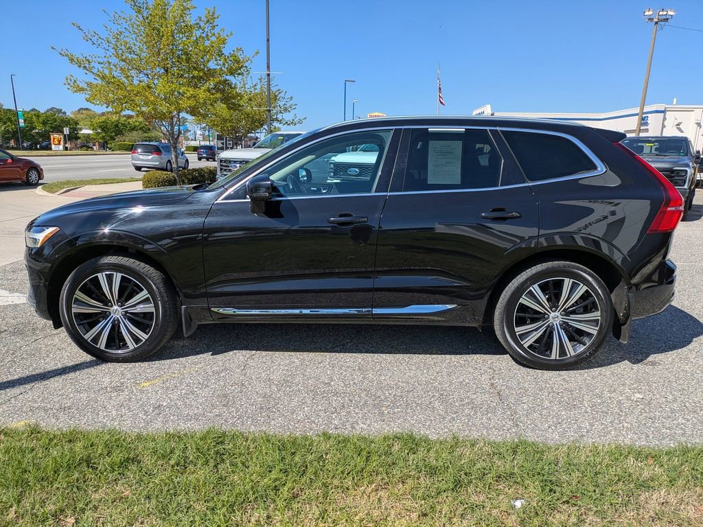 Certified 2022 Volvo XC60 B5 Inscription w/ Advanced Package AWD/4WD image 7
