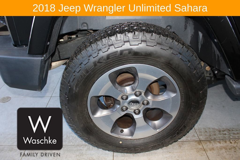 Used 2018 Jeep Wrangler Unlimited Sahara image 12