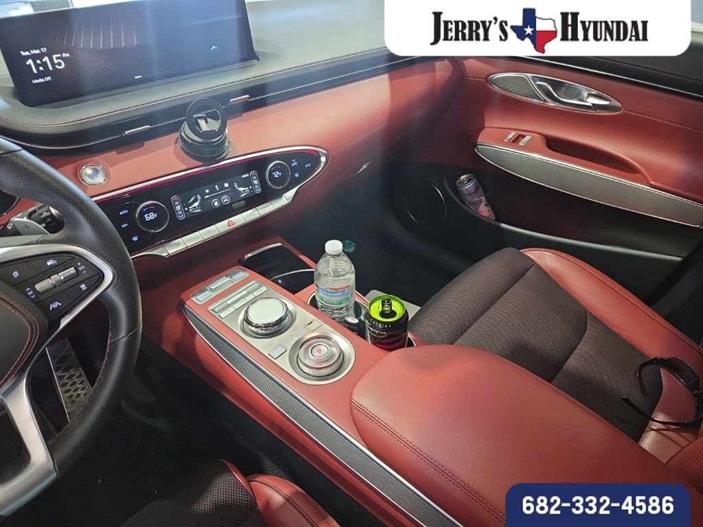 Used 2023 Genesis GV70 2.5T w/ Sport Prestige Package image 13