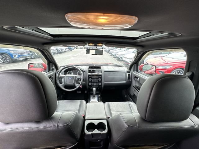 Used 2011 Ford Escape Limited w/ 301A Rapid Spec Order Code FWD image 18