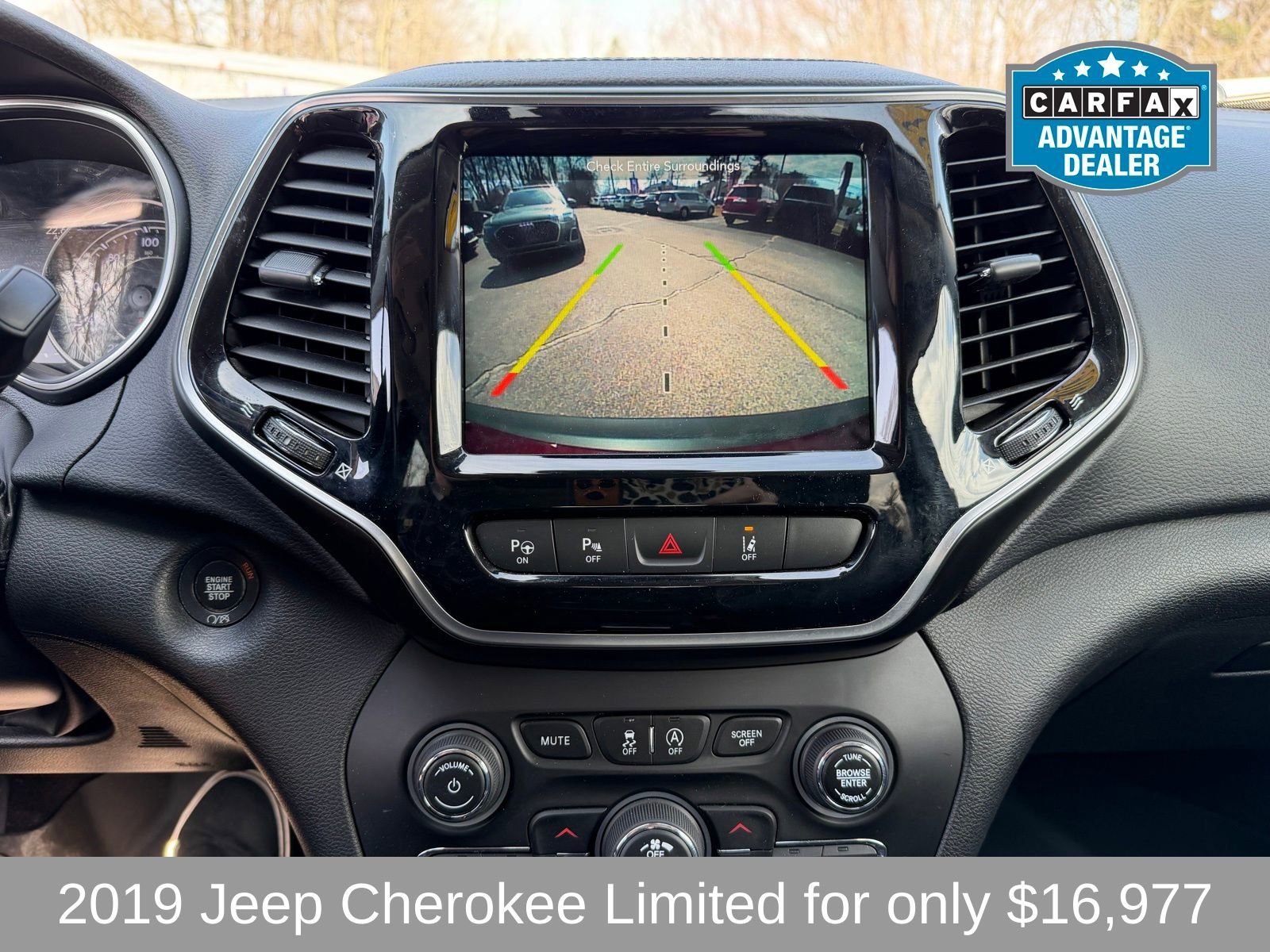 Used 2019 Jeep Cherokee Limited w/ Luxury Group image 17