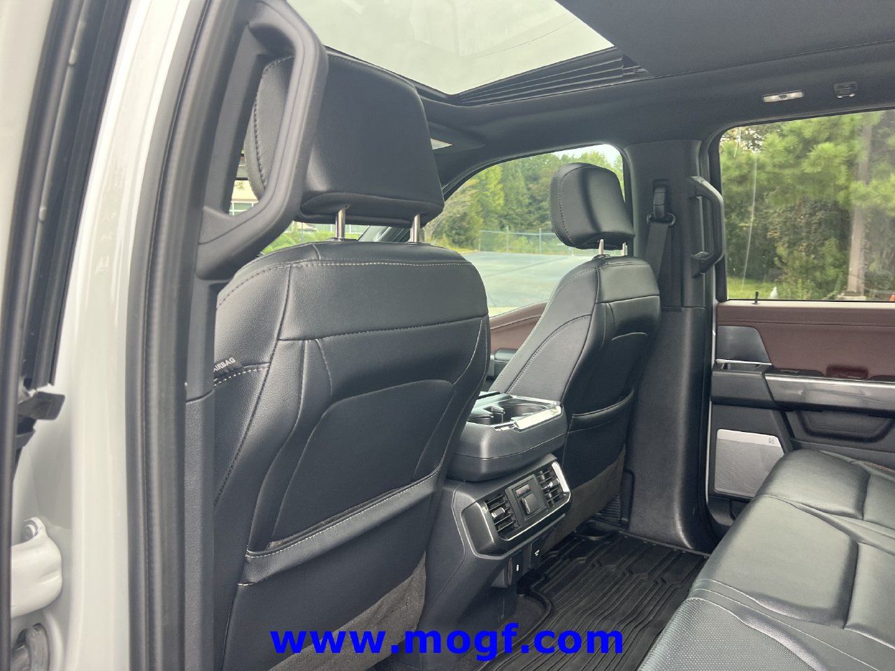 Used 2023 Ford F150 Lariat w/ Equipment Group 502A High AWD/4WD image 22