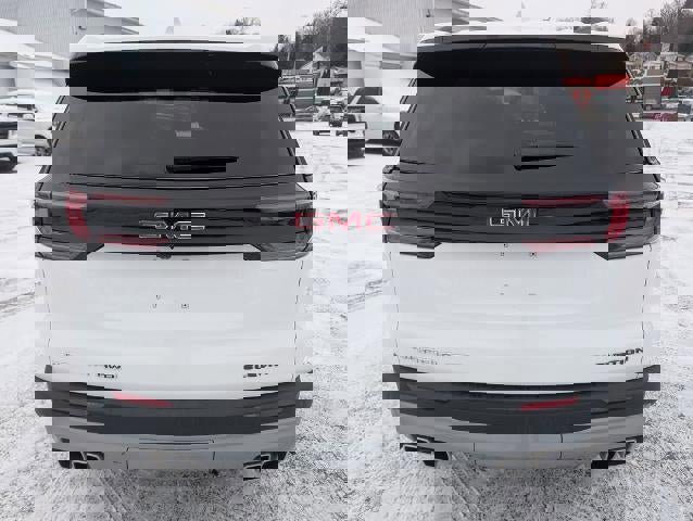 Used 2025 GMC Acadia Elevation image 5