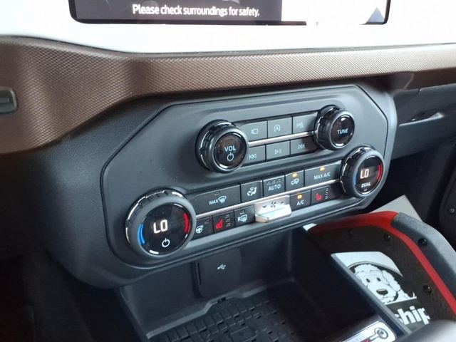 Used 2024 Ford Bronco Heritage Edition AWD/4WD image 26