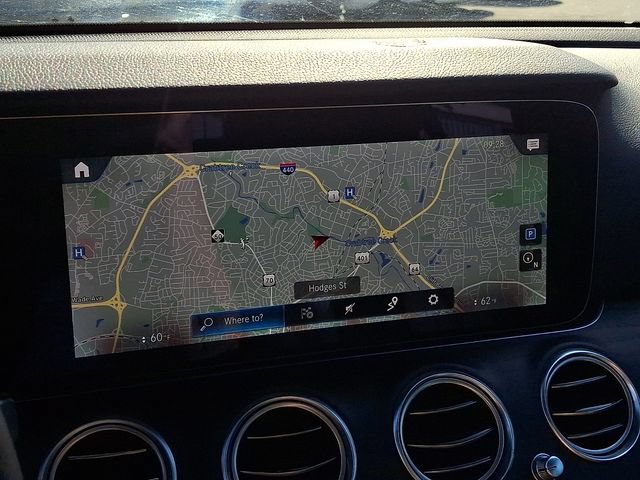 Used 2023 Mercedes-Benz E 350 4MATIC Sedan image 20