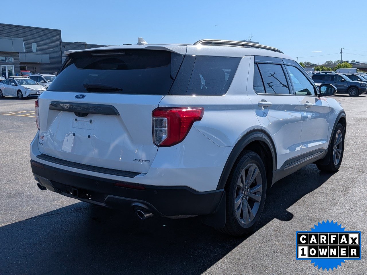 Certified 2023 Ford Explorer XLT w/ Equipment Group 202A AWD/4WD image 4