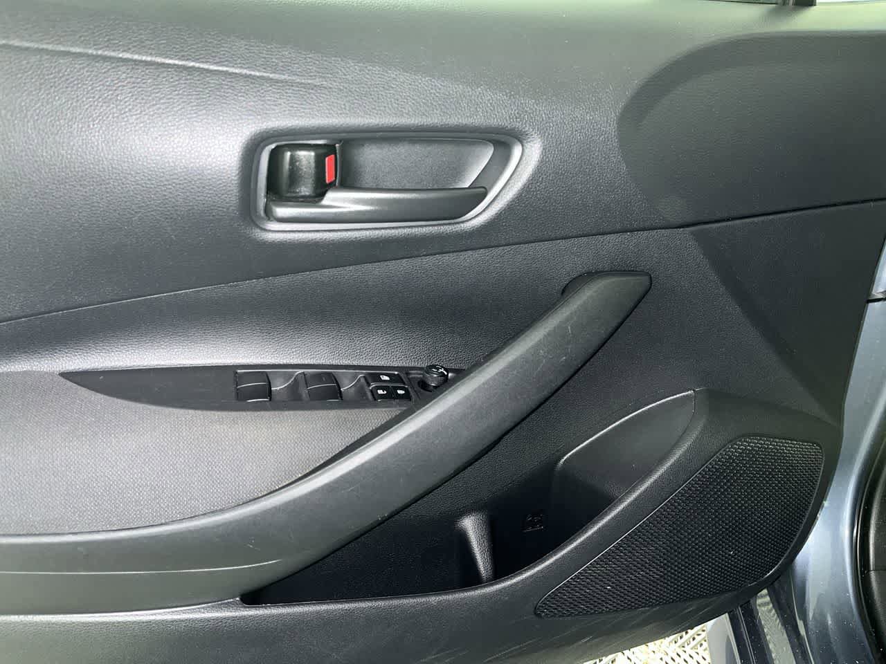 Used 2024 Toyota Corolla LE FWD image 13