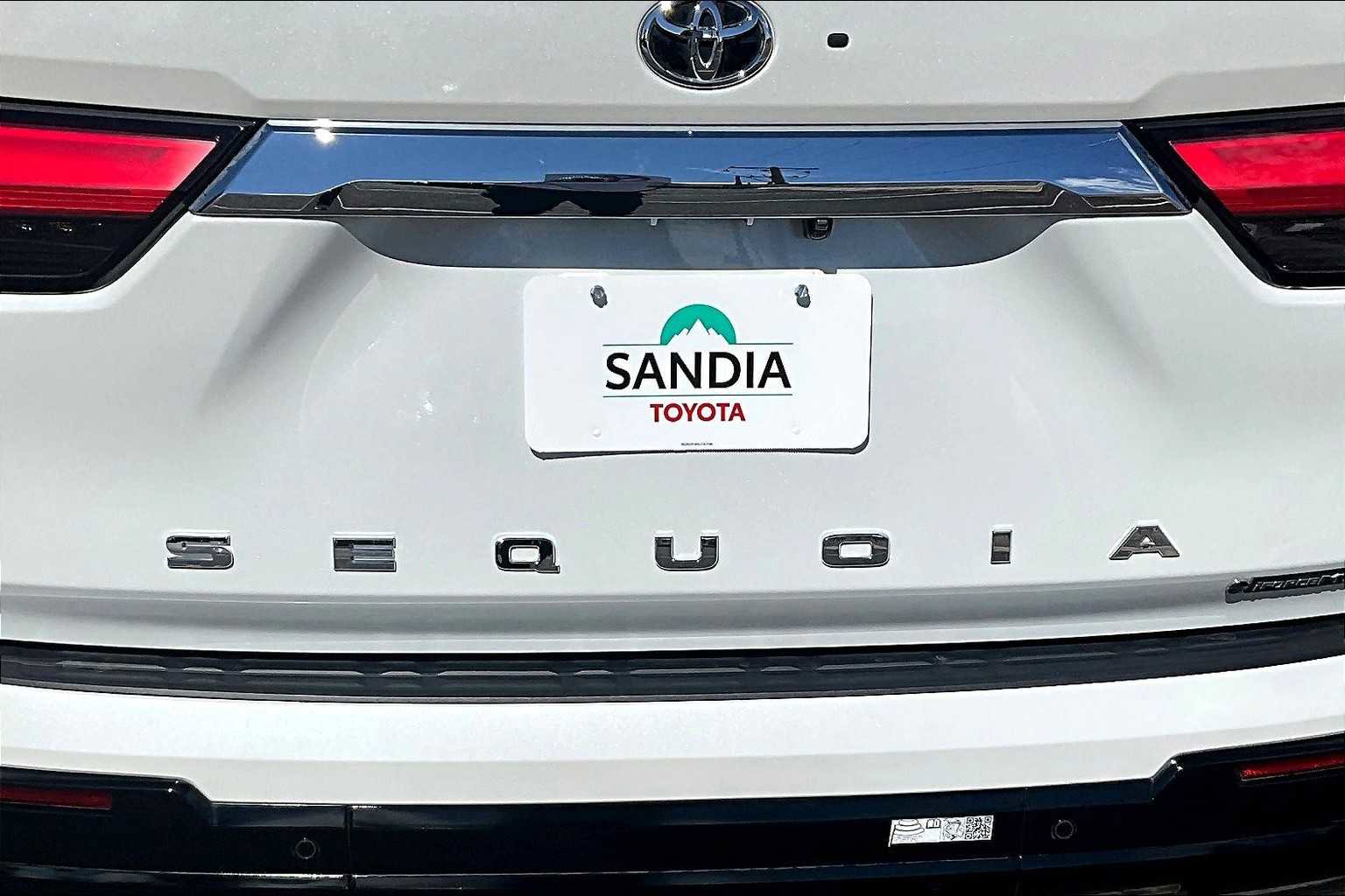 Used 2025 Toyota Sequoia 1794 Edition image 9