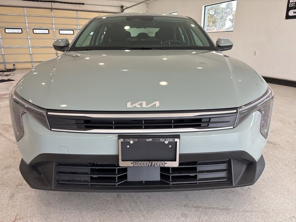 Used 2026 Kia K4 LXS image 2