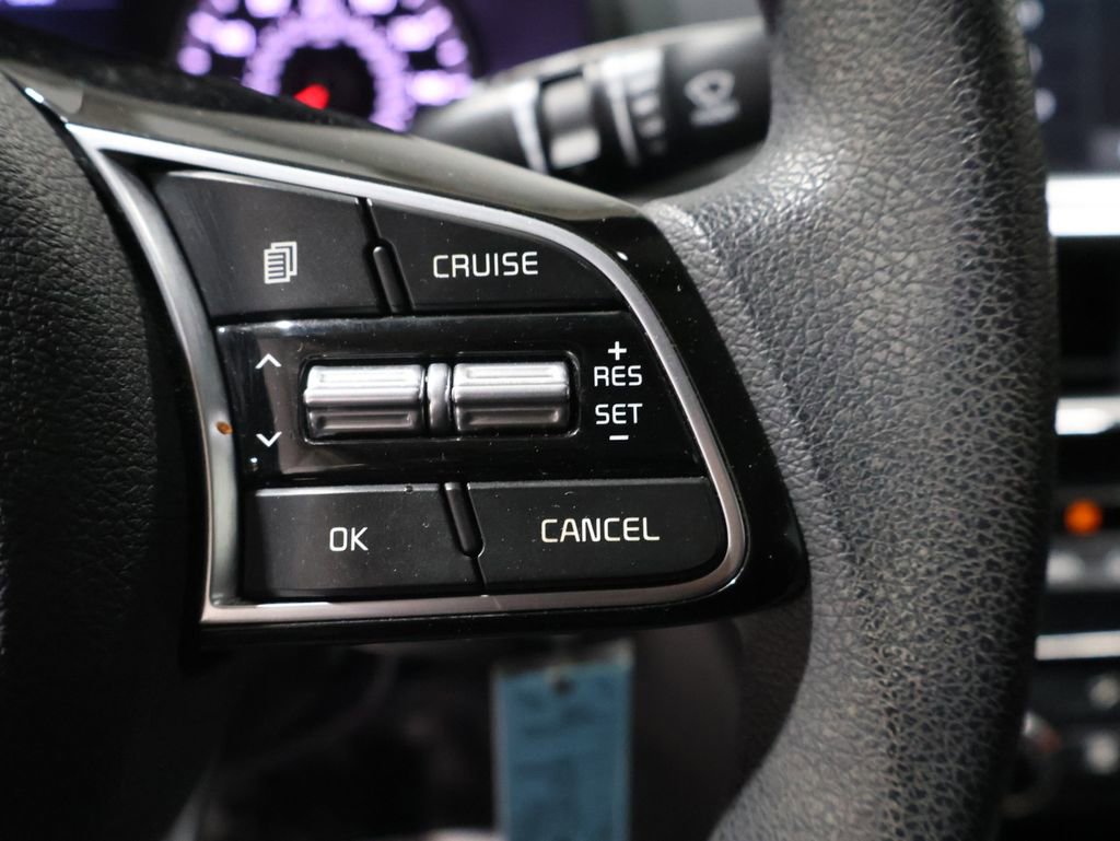 Used 2020 Kia Optima LX image 33