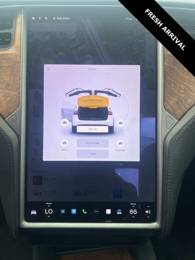 Used 2020 Tesla Model X Long Range AWD/4WD image 14