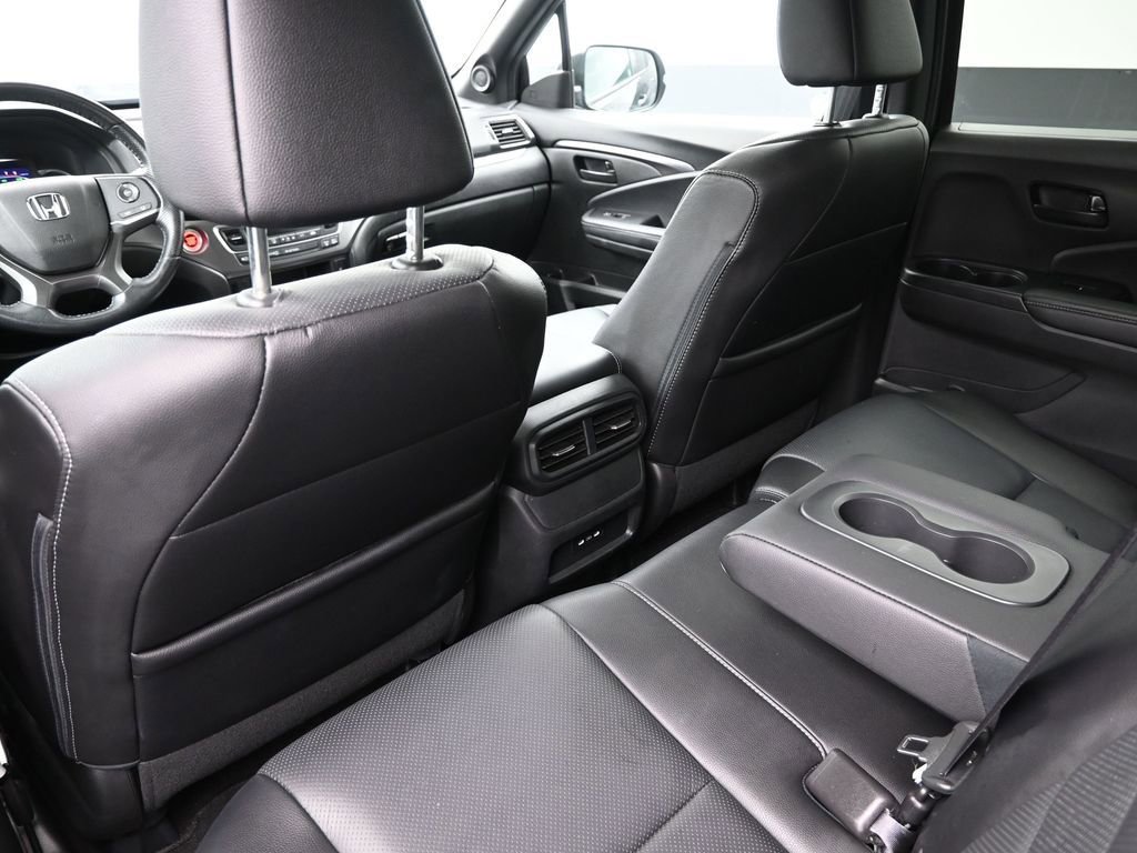 Used 2024 Honda Passport EX-L image 13