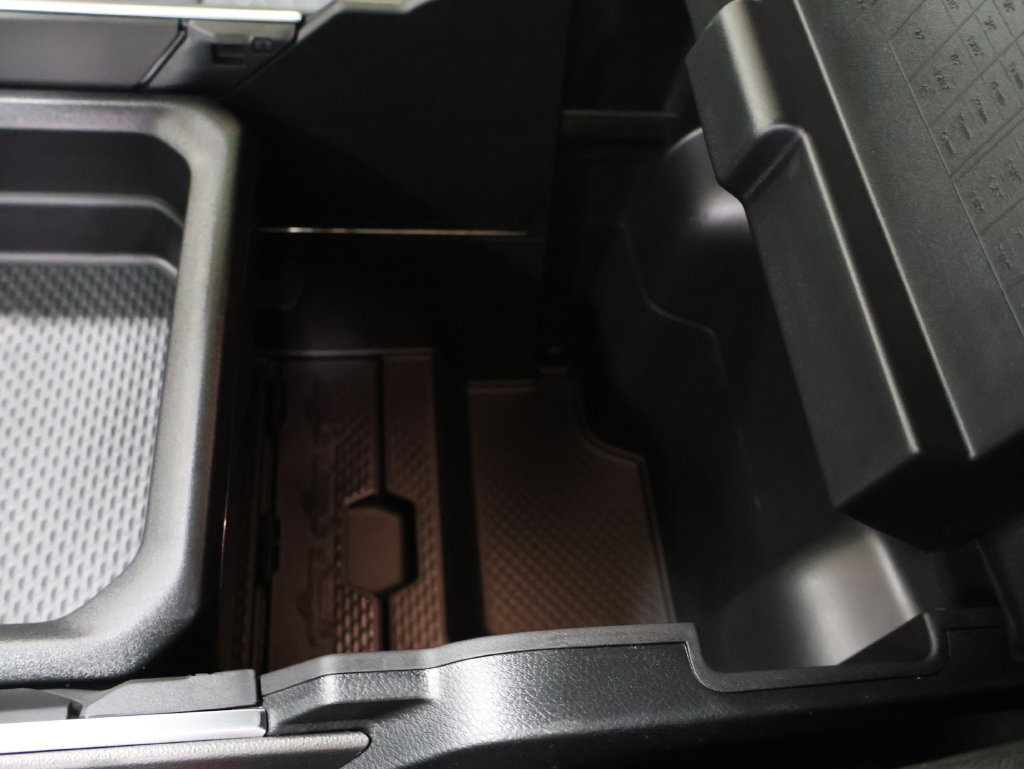 New 2026 RAM 1500 Express AWD/4WD image 25