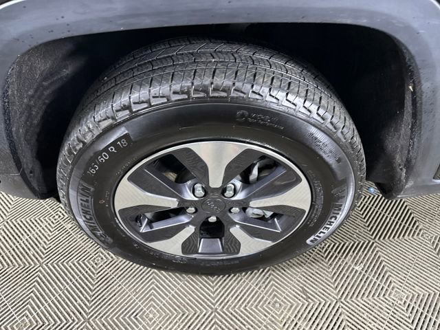 Used 2024 Jeep Grand Cherokee Limited 4xe image 10
