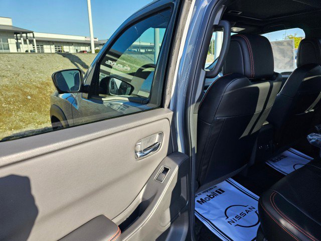 New 2025 Nissan Frontier PRO-4X w/ Pro Premium Package image 20