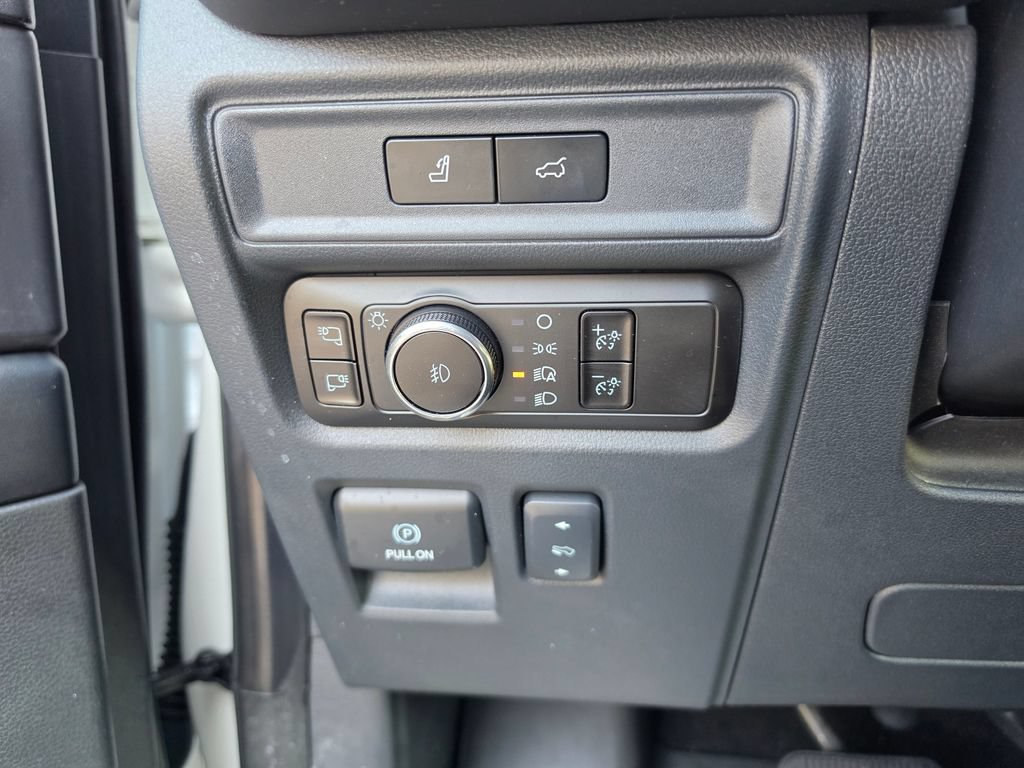 Used 2023 Ford Expedition Platinum RWD image 21