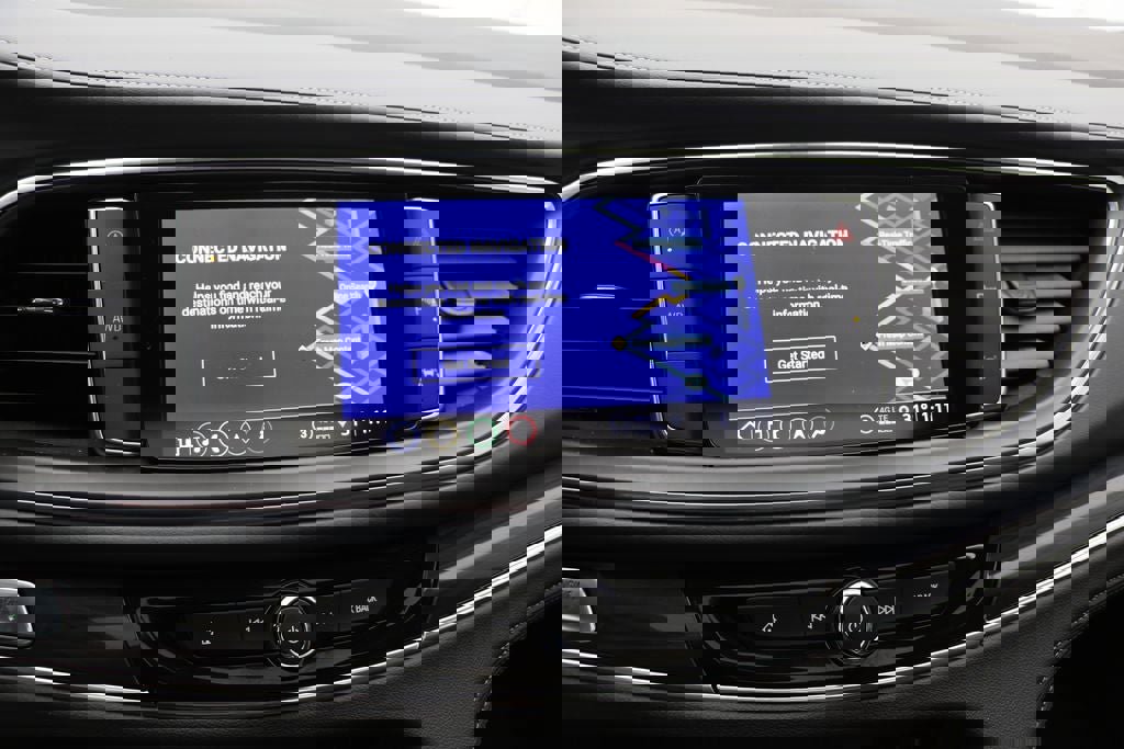 Used 2023 Buick Enclave Essence w/ Experience Buick Package image 23