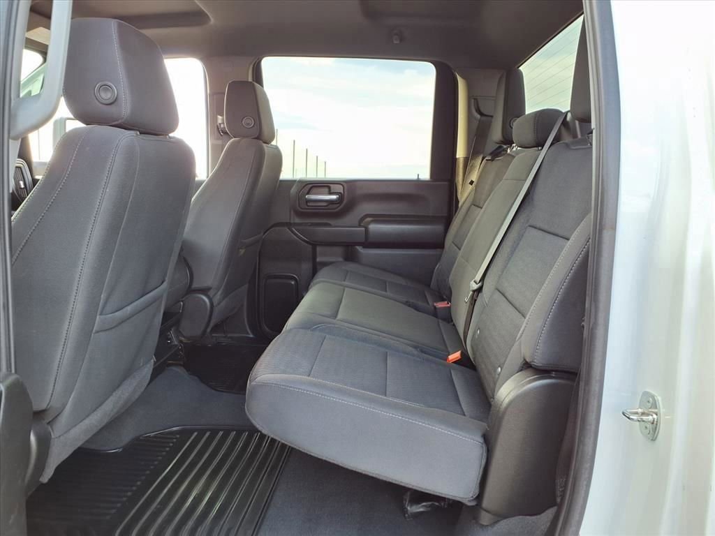 Used 2024 Chevrolet Silverado 2500 Custom w/ Custom Value Package AWD/4WD image 13