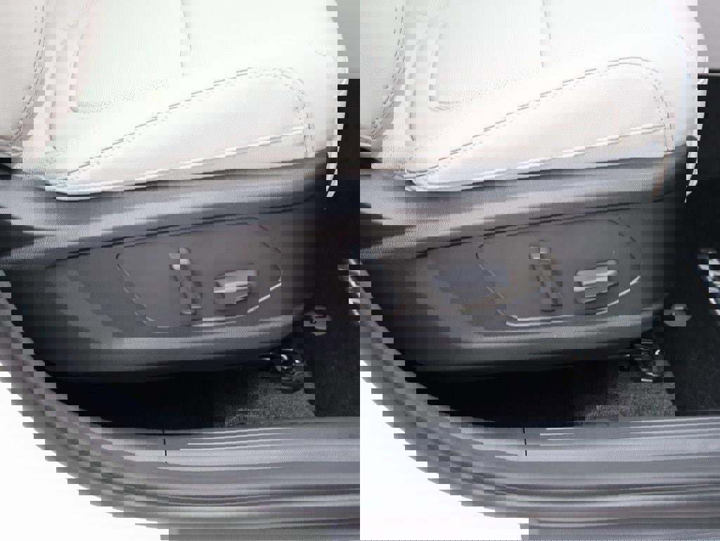 New 2026 Hyundai Tucson Limited w/ Tow & Go Package image 11