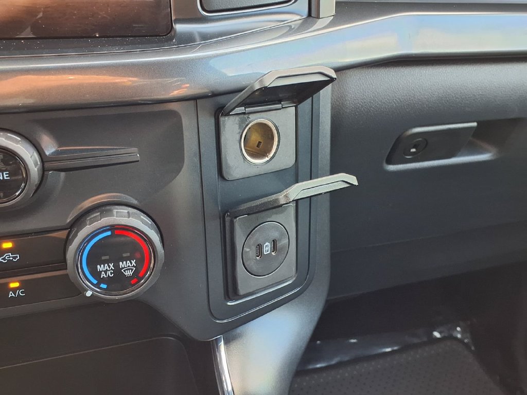 Used 2025 Ford F150 STX w/ Equipment Group 200A RWD image 11