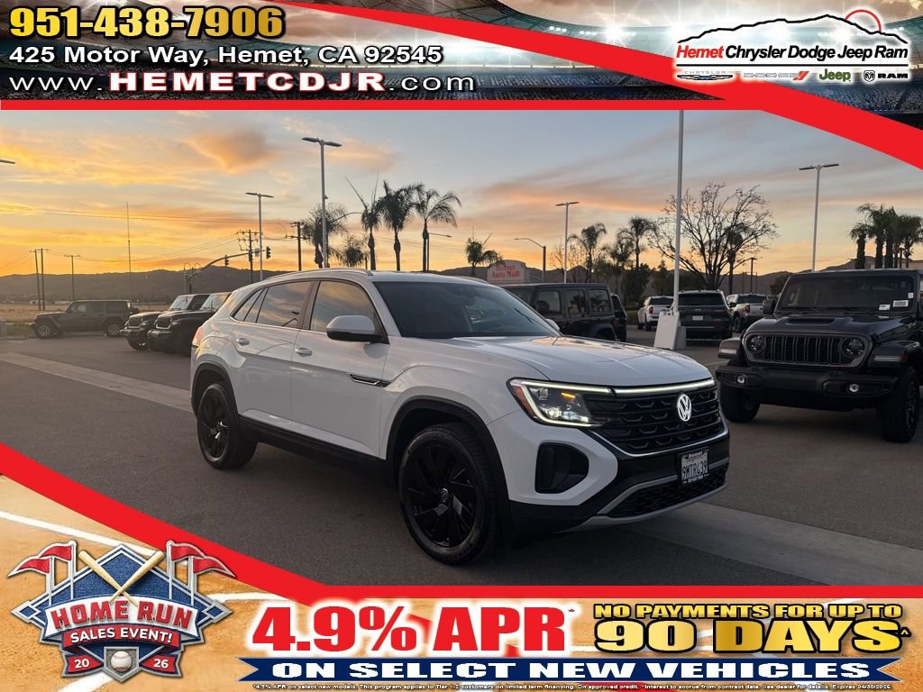 Used 2024 Volkswagen Atlas Cross Sport SE w/ Black Wheel Package image 1